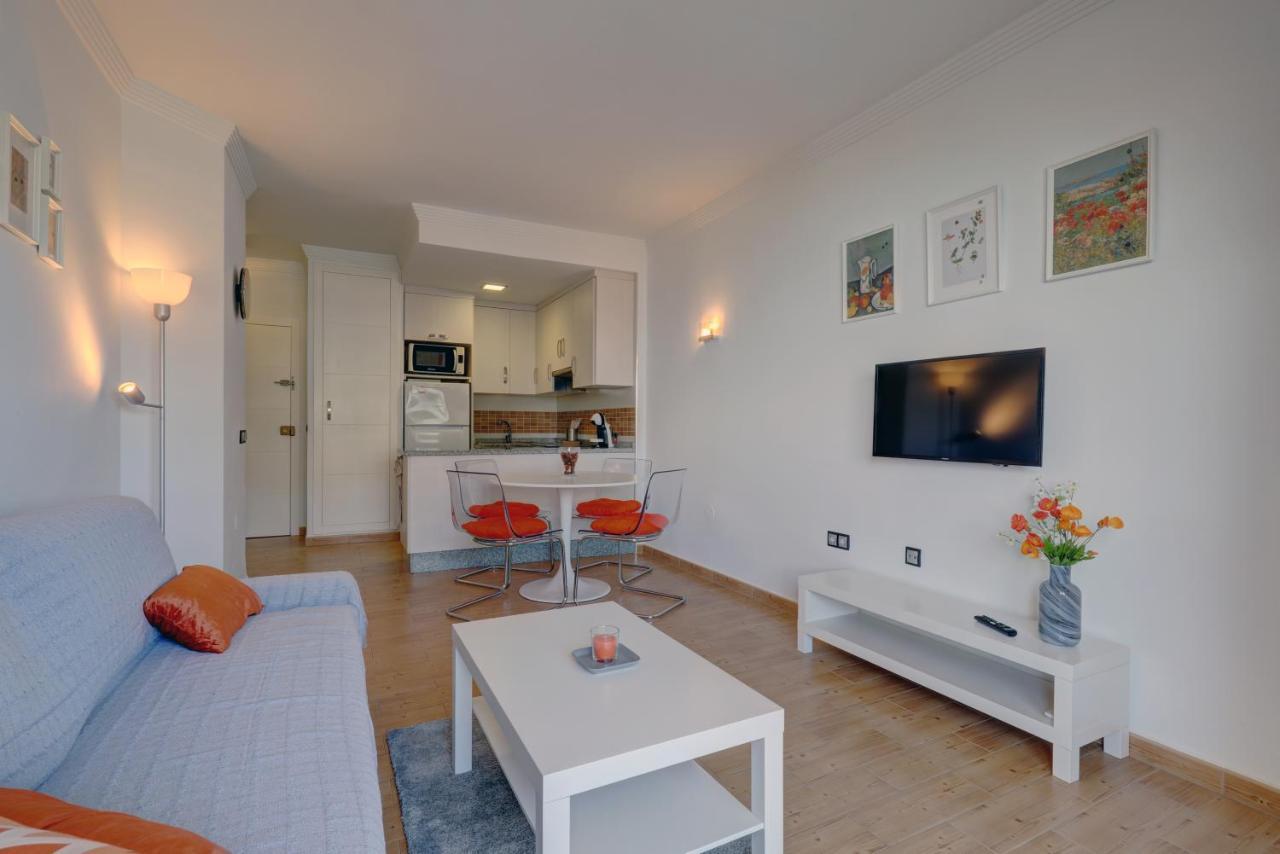 074 - Fabulous Sea View Apartment In Benal Beach Complex Benalmadena Exterior photo